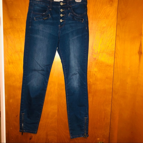 Free people Moto skinny zipper leg skinny jeans 27